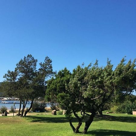 Porto Rotondo Lovely Apartment Екстер'єр фото