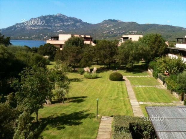 Porto Rotondo Lovely Apartment Екстер'єр фото