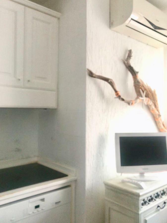 Porto Rotondo Lovely Apartment Екстер'єр фото