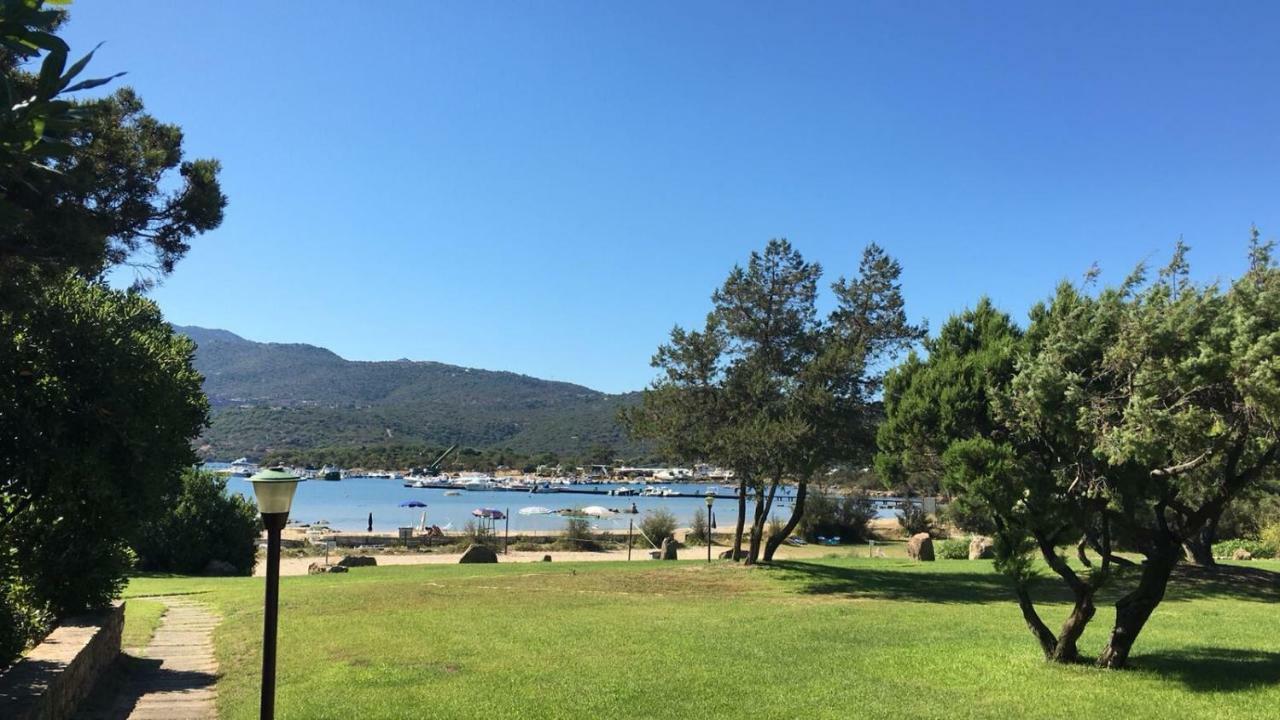 Porto Rotondo Lovely Apartment Екстер'єр фото